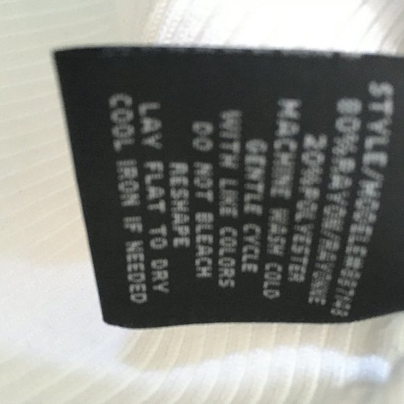 EUC White Cardigan - Picture 7 of 7